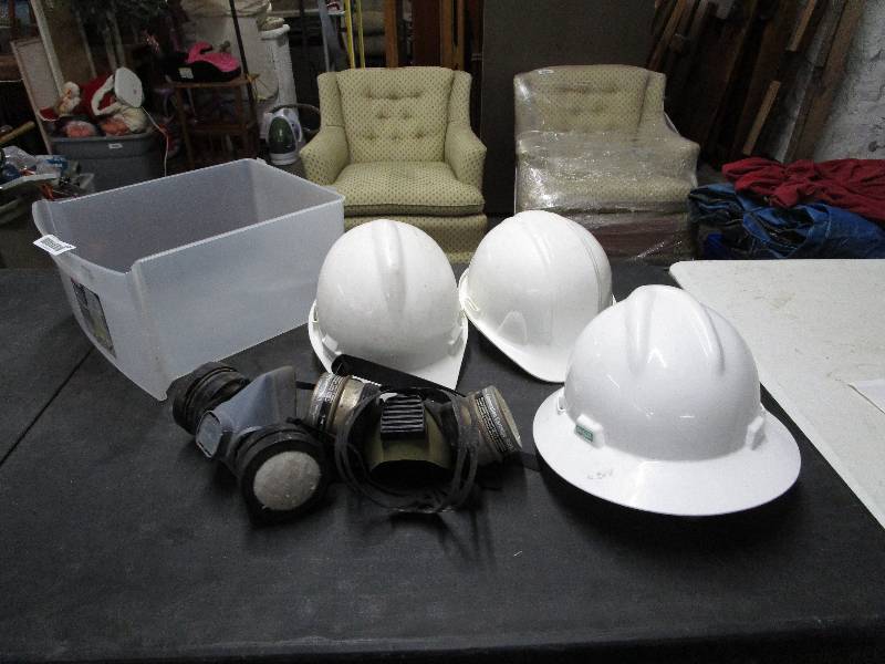 lot 658 image: Hard Hats and more