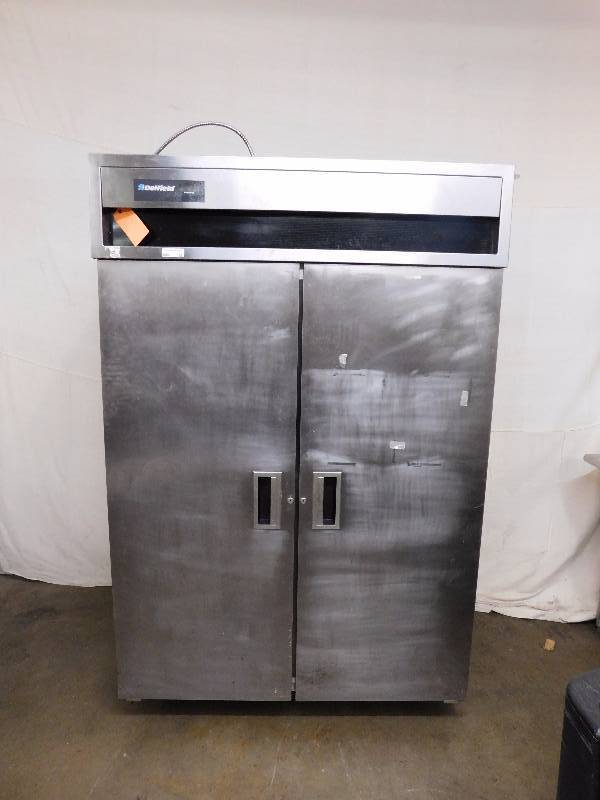 lot 188 image: Delfield 2 Door Freezer