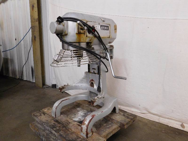 lot 193 image: Sybo 20 qt. Mixer