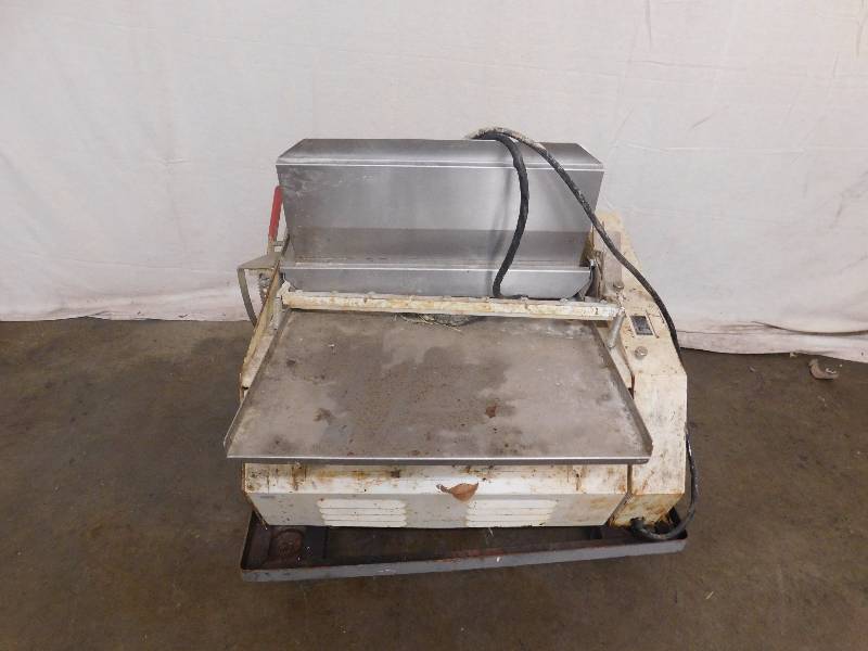 lot 238 image: Anets Pasta Slicer