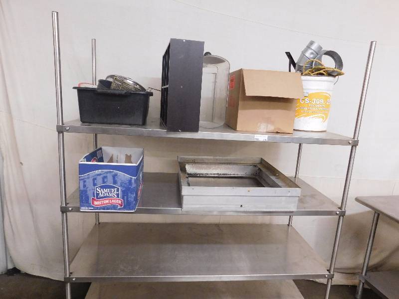 lot 246 image: Contents of Cart