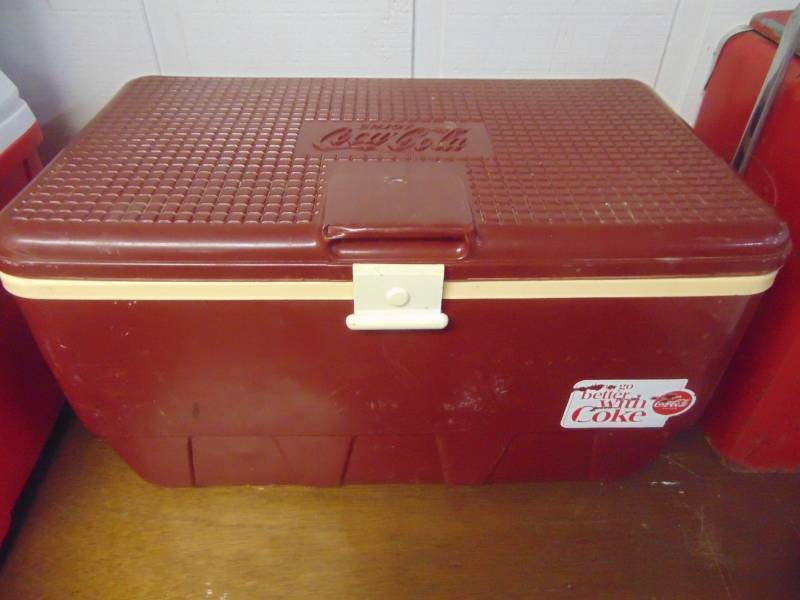 Hesston Kansas Estate Lots of Christmas Store Displays Coke