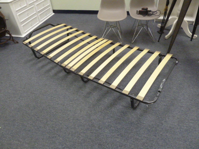 lot 63 image: FOLDING GUESTING BED WITH MATTRESS AND CASTERS