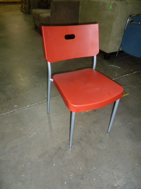 lot 190 image: RED PLASTIC CHAIR