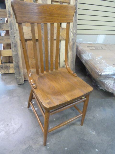 lot 202 image: NICE WOODEN CHAIR