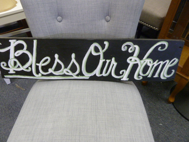 lot 292 image: BLESS OUR HOME WALL DECORATION