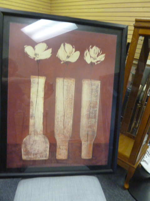 lot 276 image: FLOWER VASE PRINT