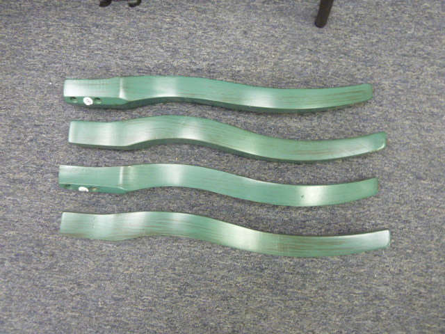 lot 218 image: 4 MINT GREEN TABLE LEGS