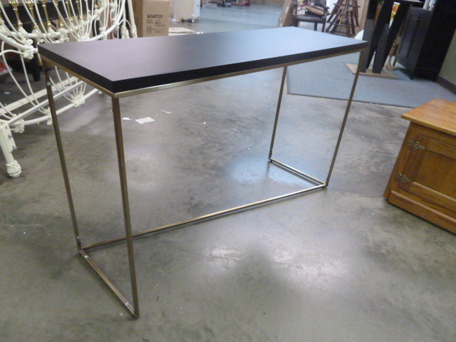 lot 215 image: BLACK TABLE TOP WITH GOLD LEGS