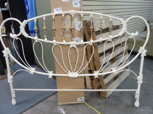 lot 214 image: METAL QUEEN SIZE HEAD BOARD AND FOOT BOARD