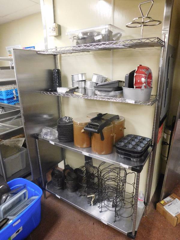 lot 80 image: Metro Shelf