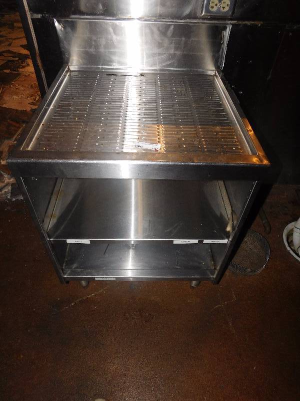 lot 102 image: Stainless Steel Dry Rack
