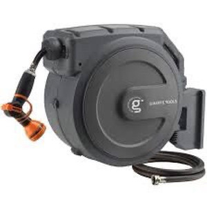 lot 2053 image: Giraffe Tools Retractable Hose Reel