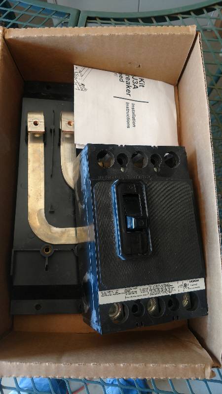 lot 2498 image: SIEMENS 150 AMP BREAKER