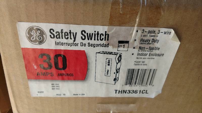 lot 2493 image: General Electric 30 amp Safety Switch
