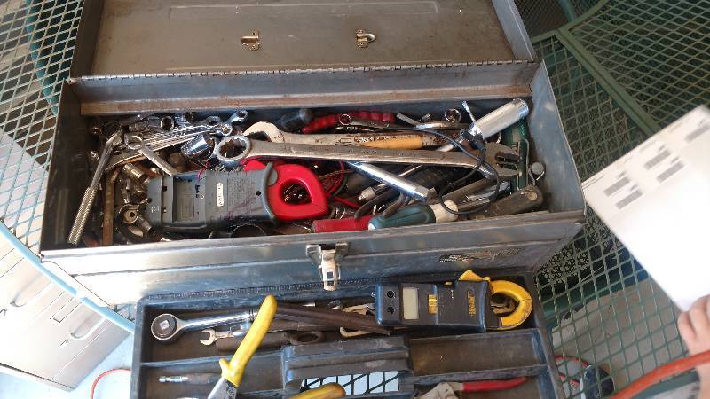 lot 2485 image: Full tool Box