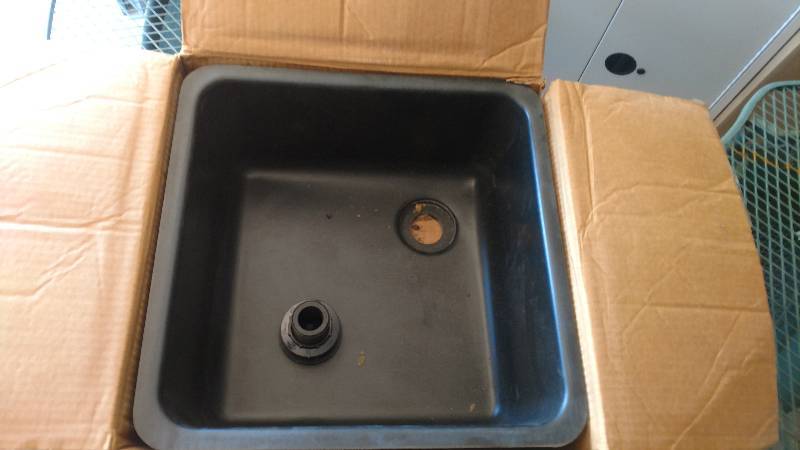 lot 2470 image: Black Onyx Sink