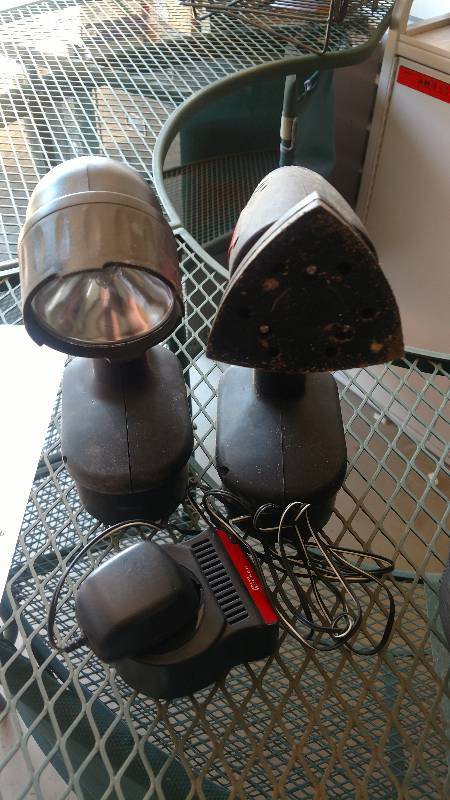 lot 2684 image: Cordless Combo Tool Set