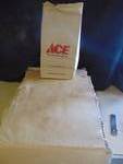 (1)bundle Ace hardware brown bags (lunch bag size) 90114 approx. 500 bags per bundle