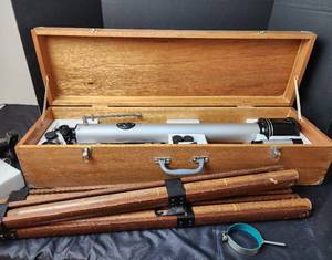 lot 126 image: Vintage Jason Explorer Telescope with Attachments in Wooden Case