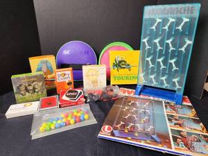 lot 159 image: Assorted Games (good condition)