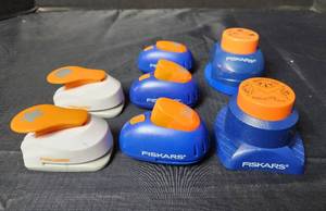 lot 253 image: Fiskars Scrapbooking Punches