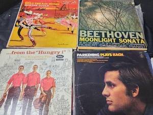 lot 268 image: Vinyl Albums