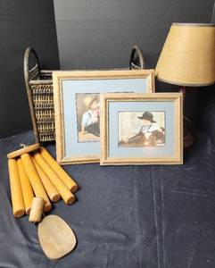 lot 271 image: Home Decor