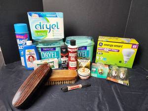 lot 274 image: Laundry, Shoe Care Products, and Lightbulbs