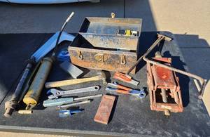 lot 376 image: Craftsman Metal Toolbox with Contents, Jack, Grease Gun, and More