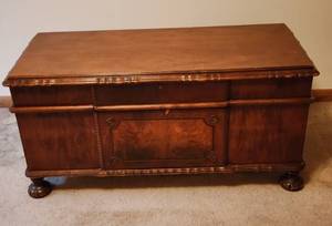 lot 511 image: Roos Cedar Chest (2 chests in 1) Needs Repaired 46x19x22 (Located in Basement)