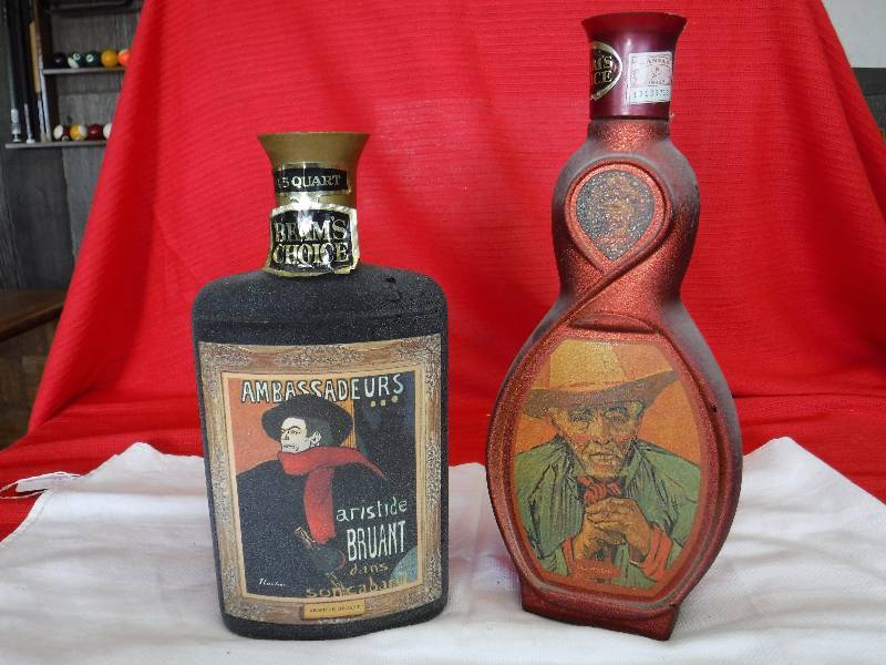 lot 1038 image: Liquor Decanters