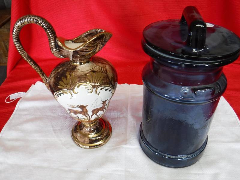 lot 1041 image: Pitcher and Canister