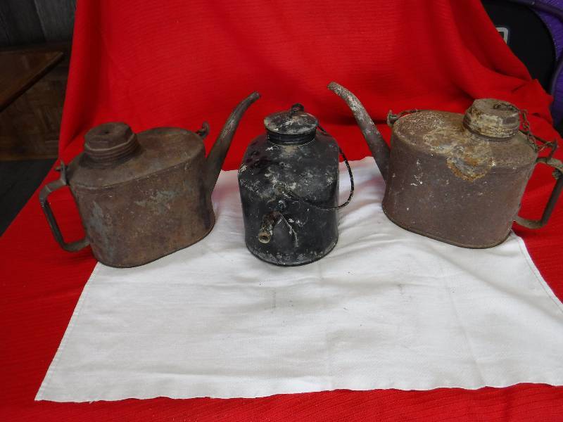 lot 1055 image: Old Fuel Cans
