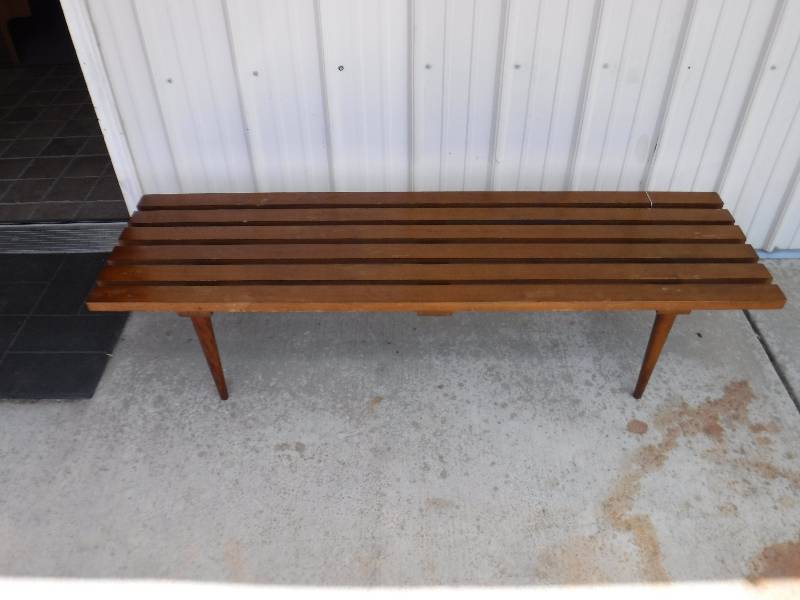 lot 1107 image: Coffee Table