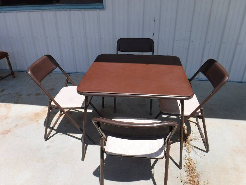 lot 1121 image: Card Table With Chairs