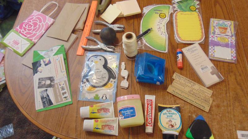 lot 529 image: Butt paste - office items - more