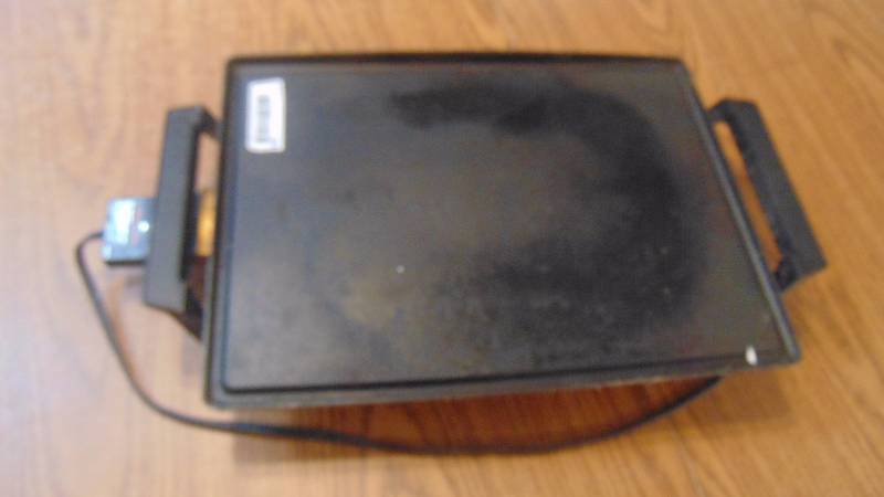 lot 534 image: Toastmaster electric griddle