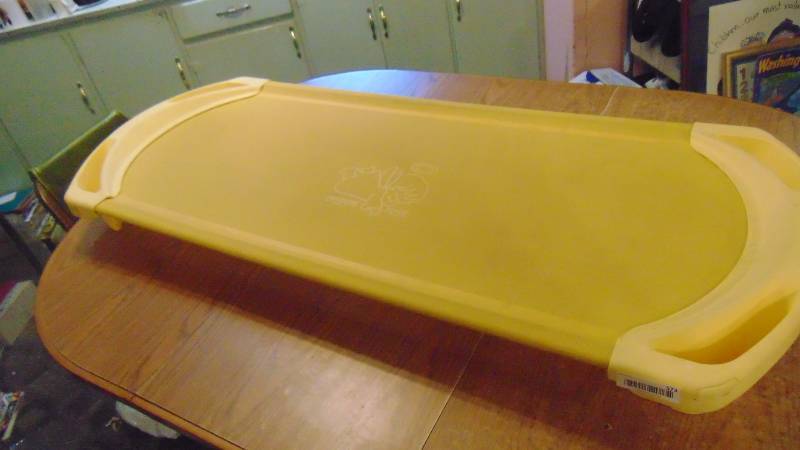 lot 573 image: Angels Rest commercial childs cot - makes great pet beds also