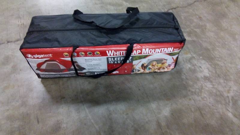 lot 1585 image: White Cap Mountain Tent