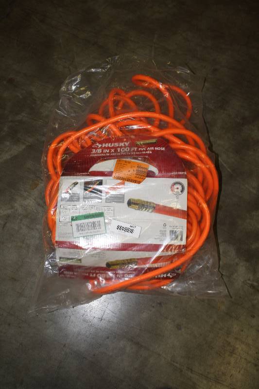 lot 1617 image: Husky 38 Airhose - 100 feet