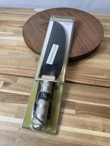 lot 19929 image: HuntingSurvival Knife