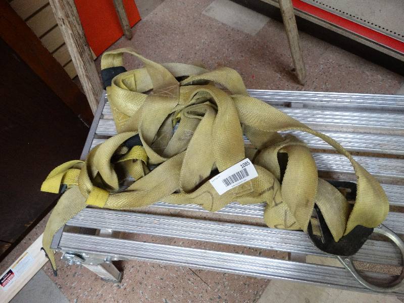 lot 1085 image: Fall protection safety harness