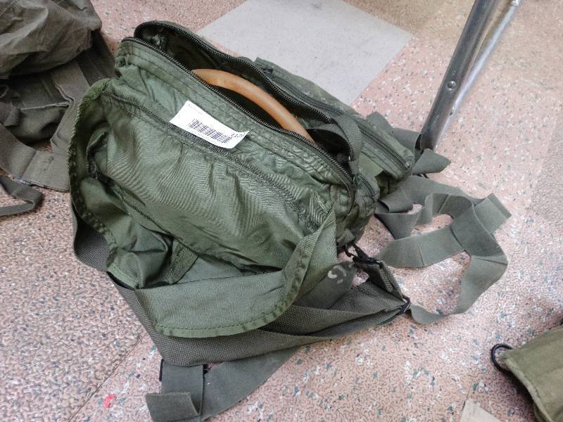 lot 1123 image: Vintage Army first aid kit