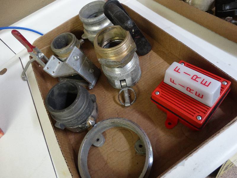 lot 1137 image: Lot of fire hose couplings.