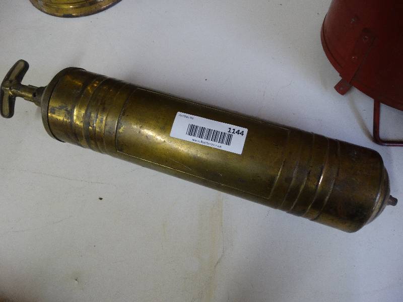 lot 1144 image: vintage fire extinguisher.