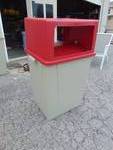(1) 56 gallon new carlisle trashcan with red hood