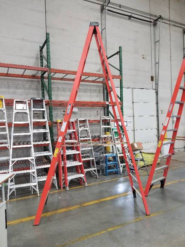 lot 1481 image: 12 Werner Ladder Extra Heavy Duty