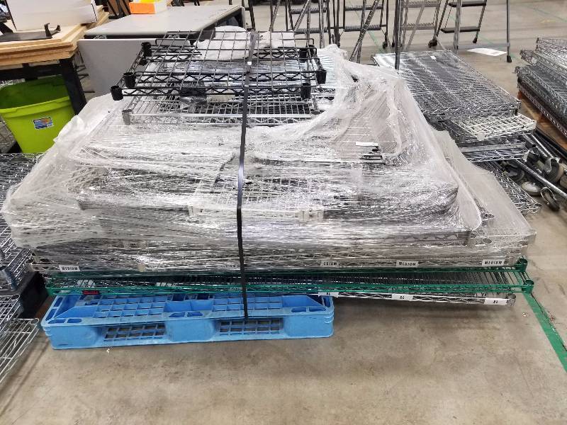 lot 1625 image: Huge Lot of rack shelves