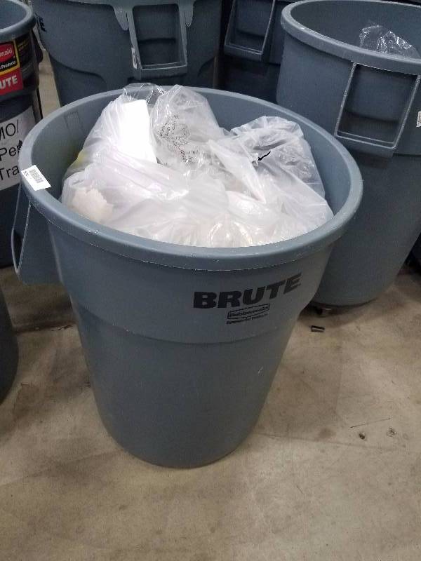lot 1634 image: Brute by Rubbermaid Trash Can